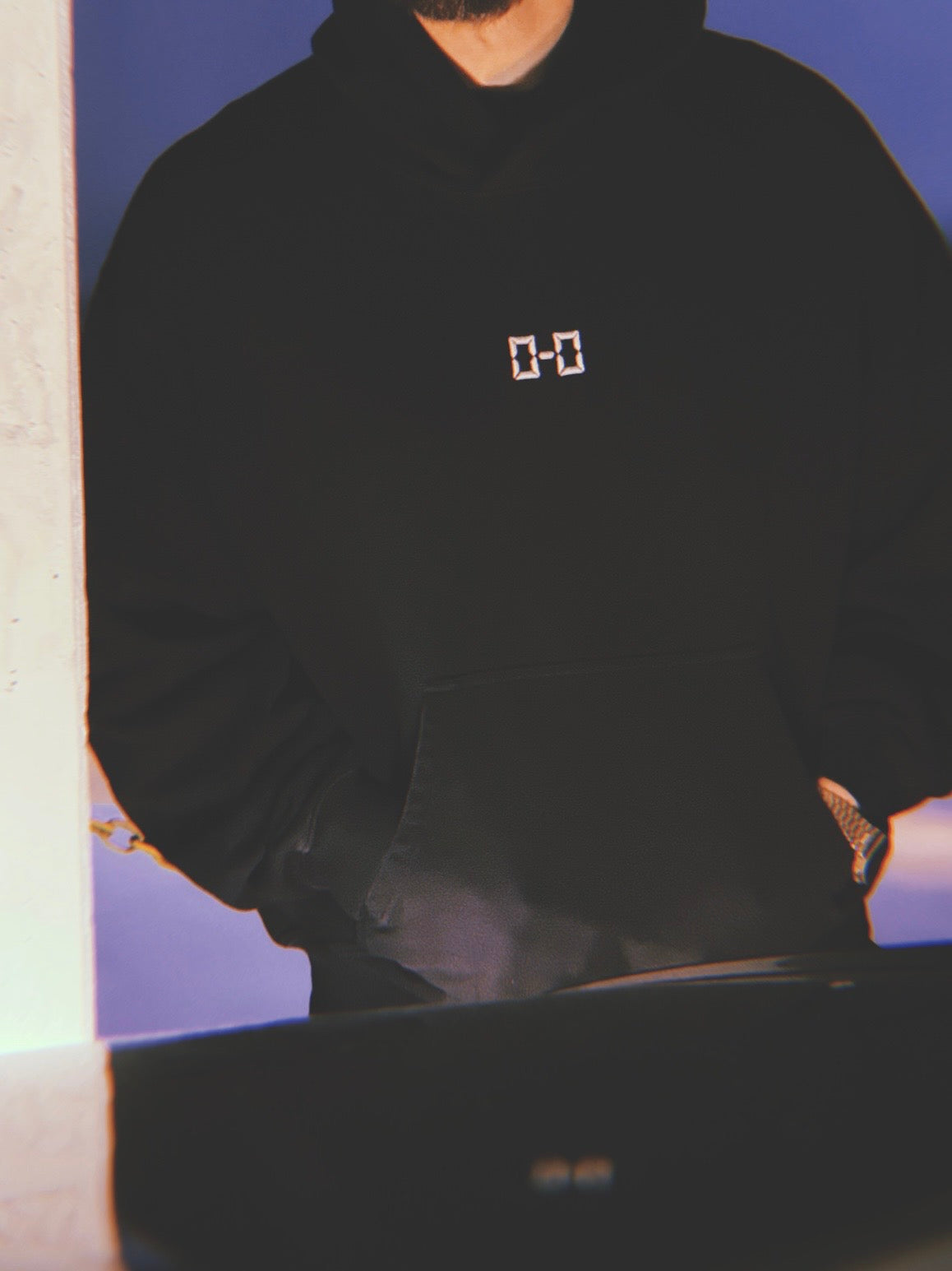 0-0 - HOODIE